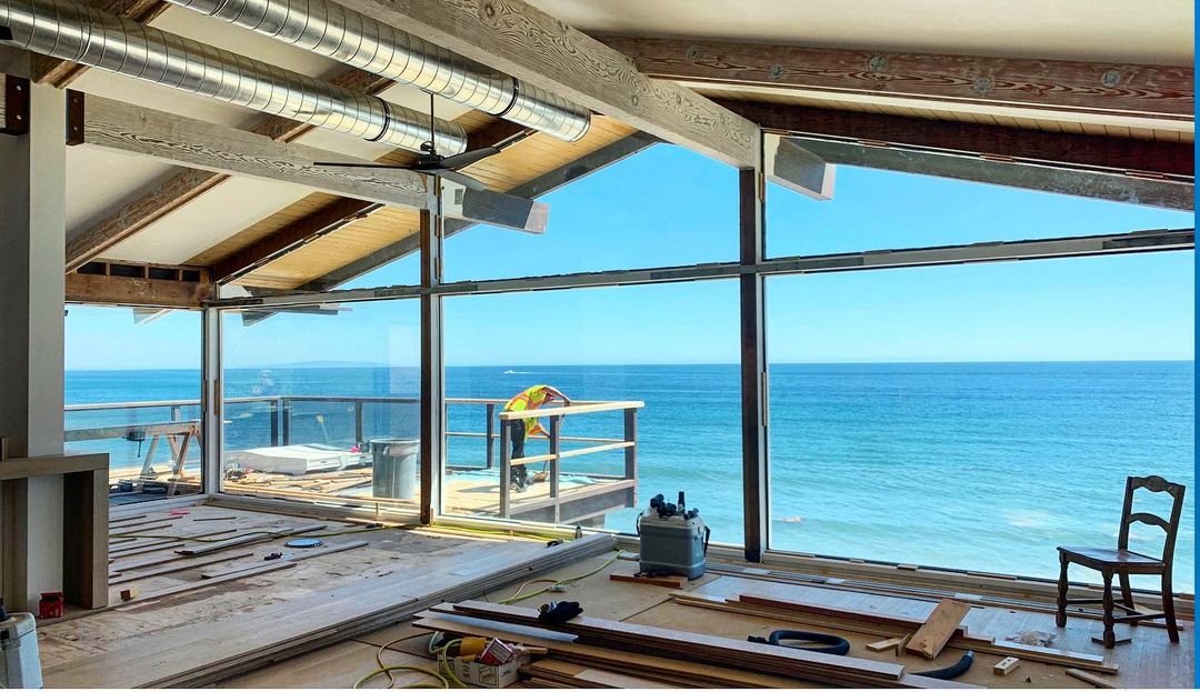 I’m very lucky to live the life I lead but don’t think it’s not hard, working on the paradise cove house today. My view from my chair is this. I’ve got the best guys for over 16 years now, how lucky am I. #scottgillendotcom #design #architecturedesign #bestbeachever #littlebeachhousemalibu #paradicecove #photooftheday #art #photography #gillenit #design #architecture #california #interiordesign #losangeles #decor #realestate #interiors #interiordesigner #malibu #midcenturymodern #luxuryhome #architecturedesign #luxurylisting