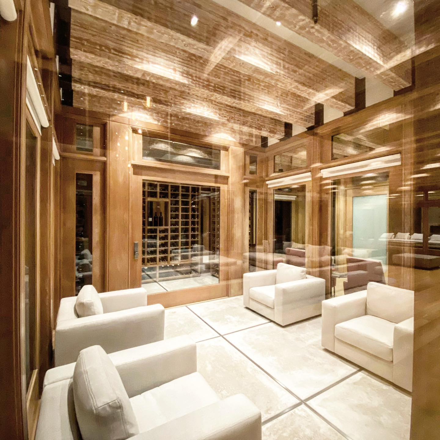 It’s like a jewel box made of glass, the amount of detail I put into this room was unbelievable. I had a lot of fun doing it, I think it turned out pretty good. #scottgillendotcom
#interiordesign #interiordesigner #instahome #realestate #luxuryhome #customfurniture #designdecor #decorinspiration  #beautifulhome #interior #interiors #interiorstyling #realestate  #scottgillen #architecture #malibu #scottgillen #design #openspacehomes #instahome #realestate #luxuryhome #designdecor #decor #interior  #scottgillendesign #newconstruction