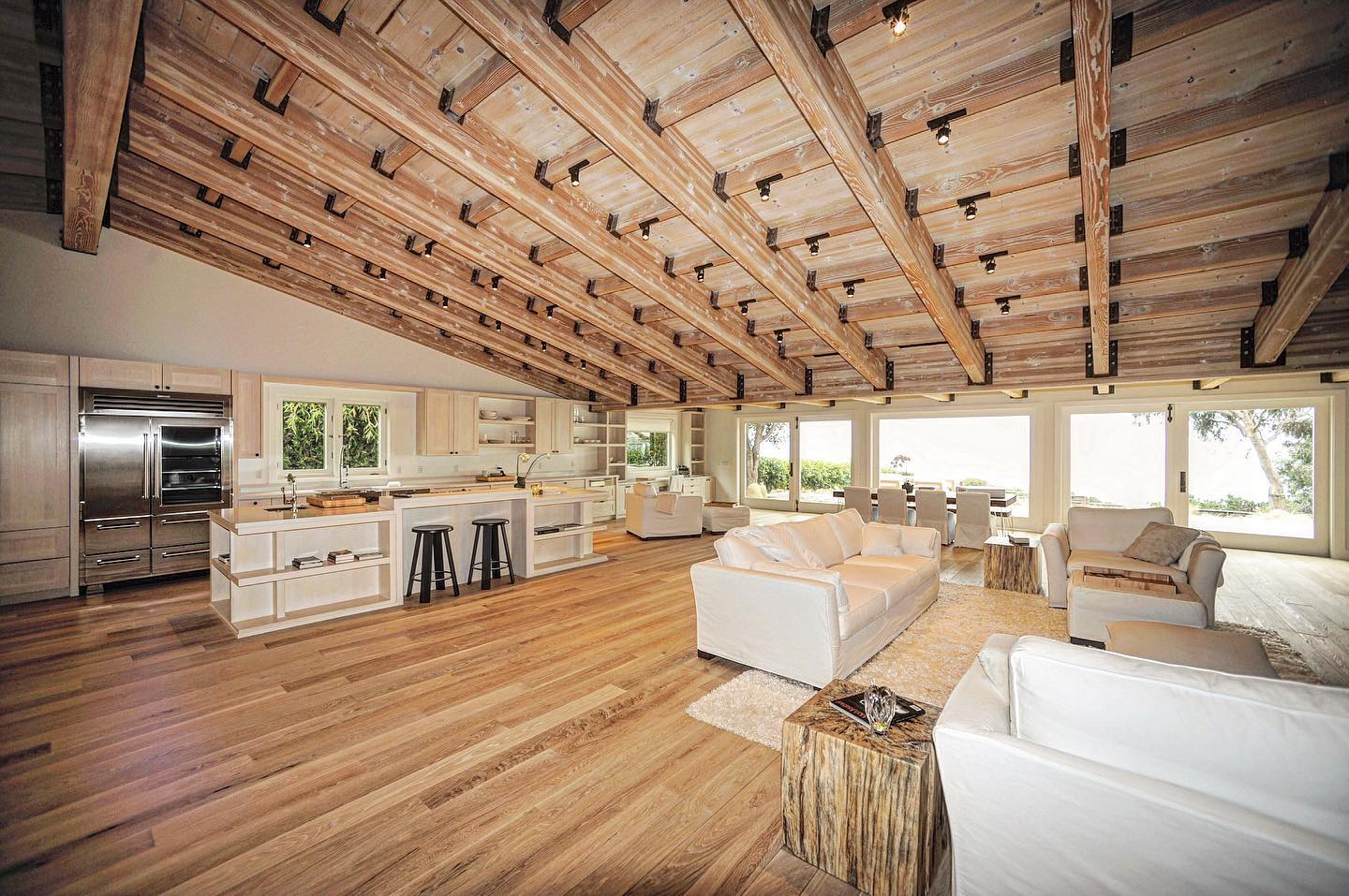 I think I built this about ten years ago, I don’t do exposed beams much anymore but this beach house is pretty great. I just saw it was available for sale, just an epic home here in Malibu…. @jademillsestates The great room celling was a painful process but well worth the work…. I love looking back to see if I’ve grown as a designer…. Not sure but still learning everyday….. Great home #scottgillendesign
